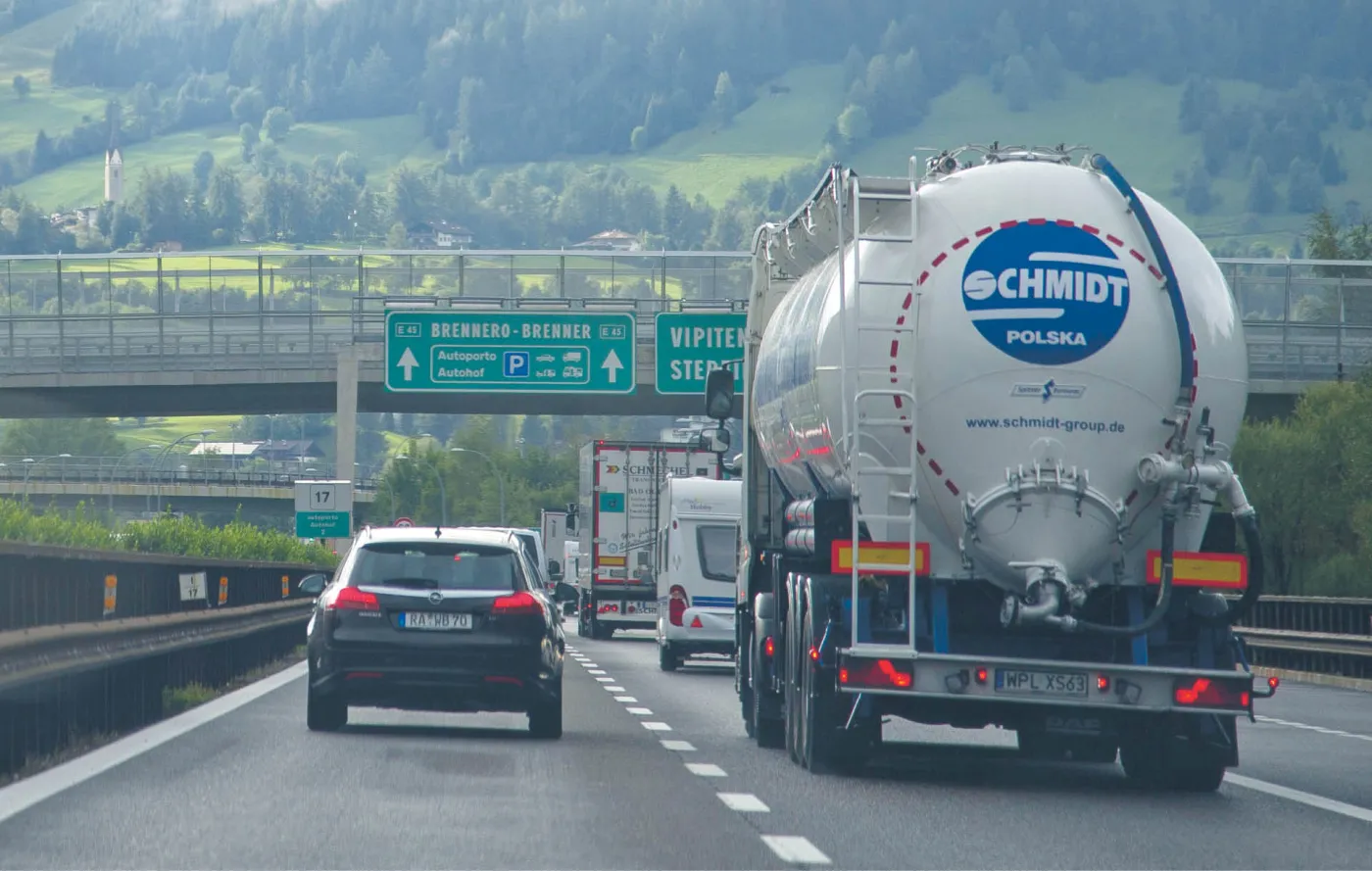 Austriackie marzenie o zamianie tirów na pociągi