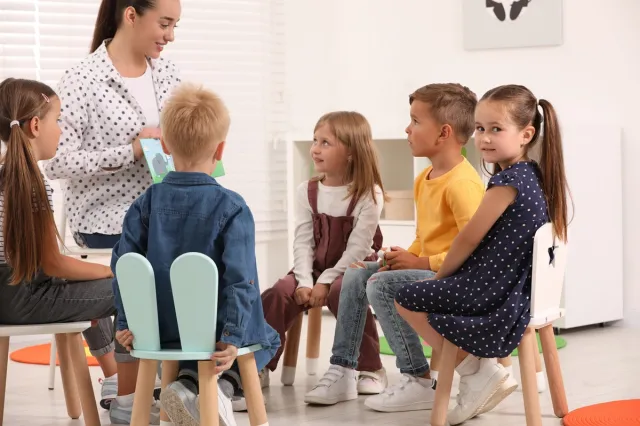 Zdjęcia dzieci służą promocji szkół i przedszkoli. MEN: ramy prawne są określone