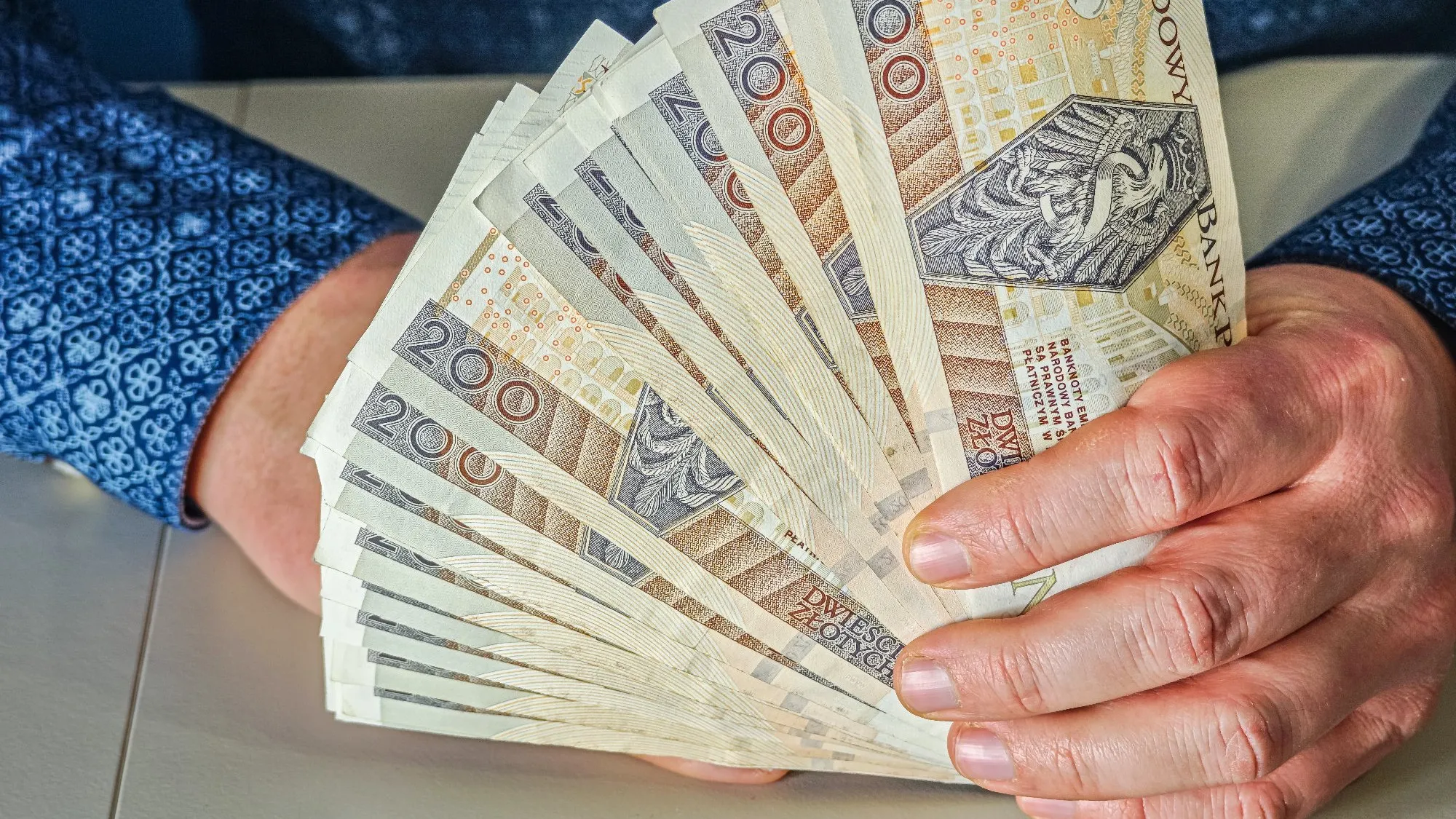 Przelew z ZUS-u „robi wrażenie”. Taką emeryturę dostaje „najbiedniejszy” senior w Polsce