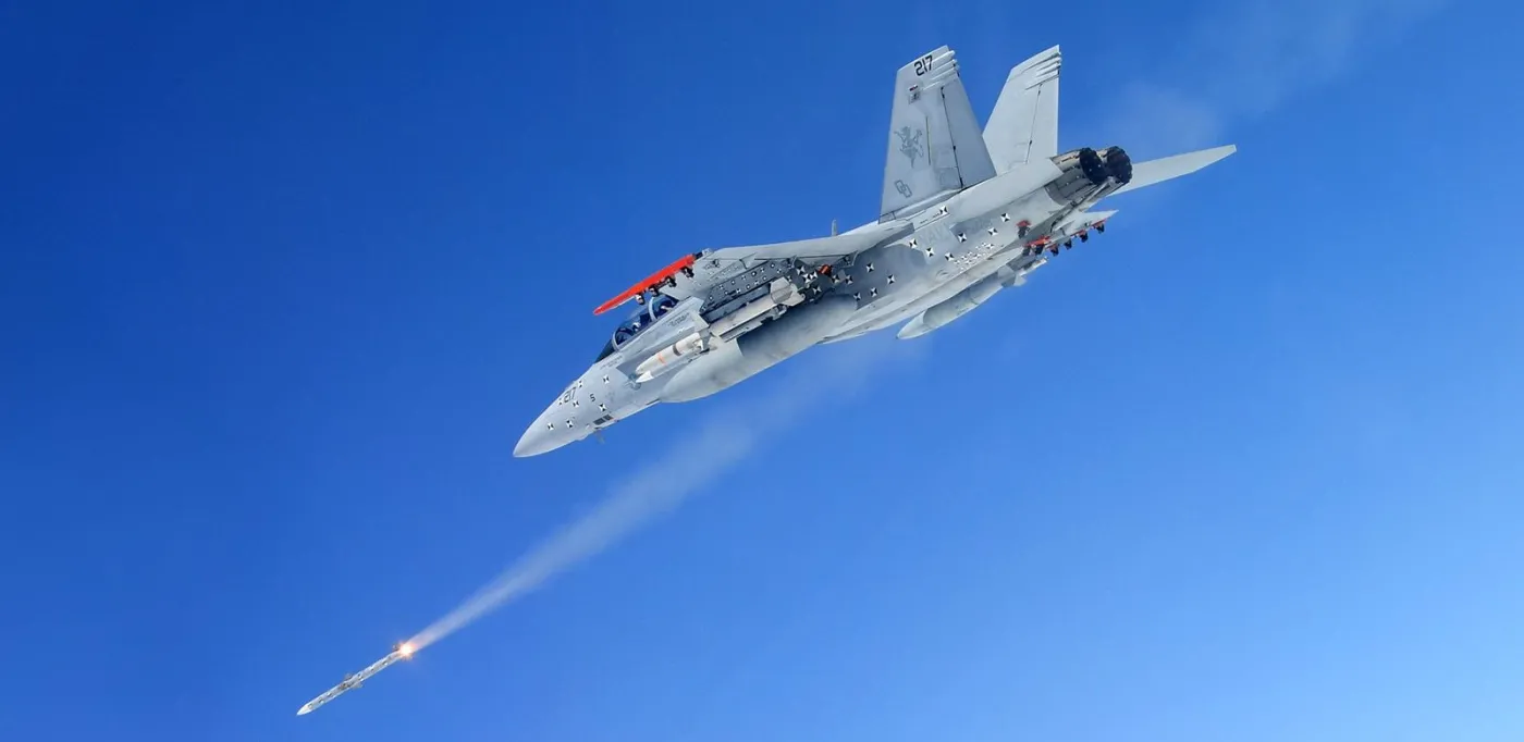 AIM-120D-3. 400 rakiet od USA dla Polski. Zakup za ponad miliard dolarów