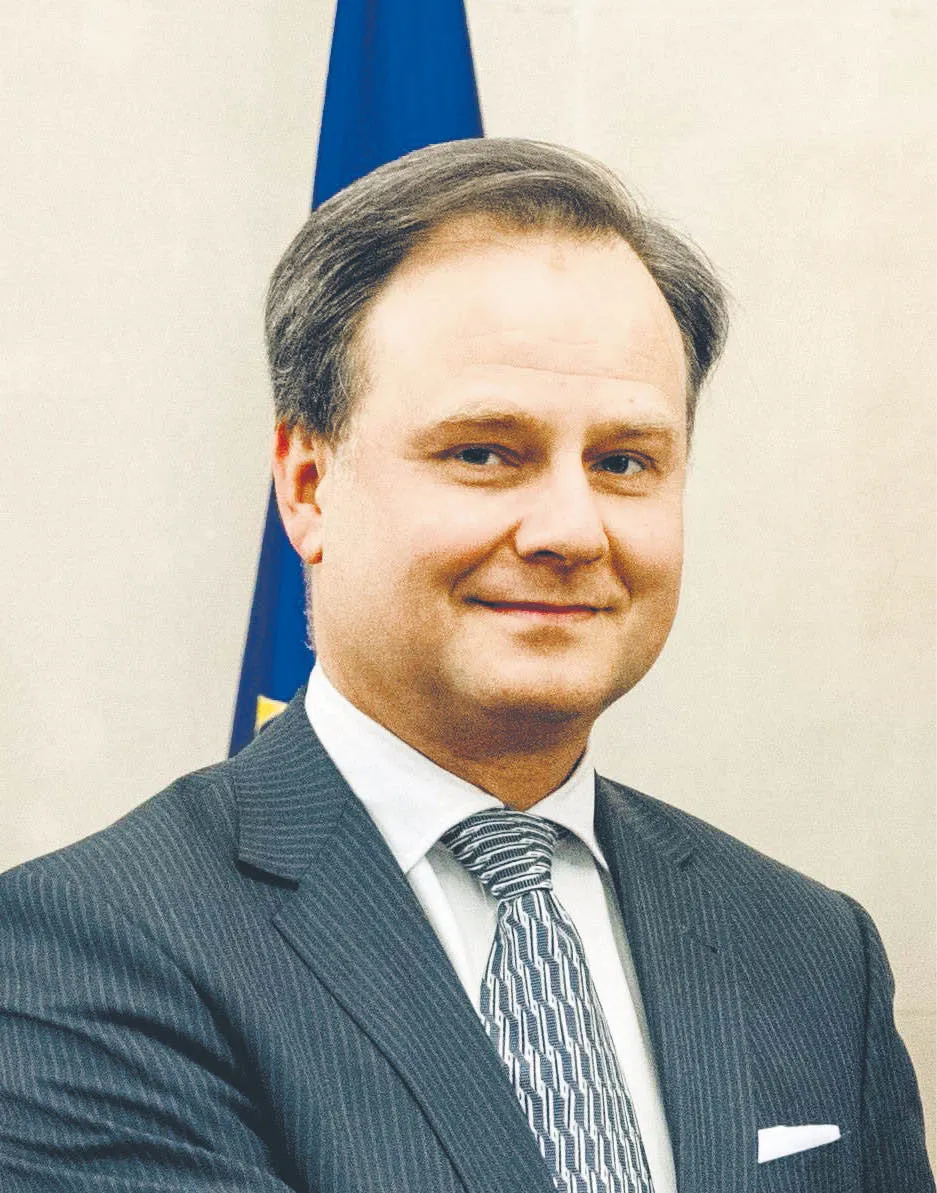 Artur Nowak-Far, Szkoła Główna Handlowa, wiceszef MSZ w latach 2013–2015