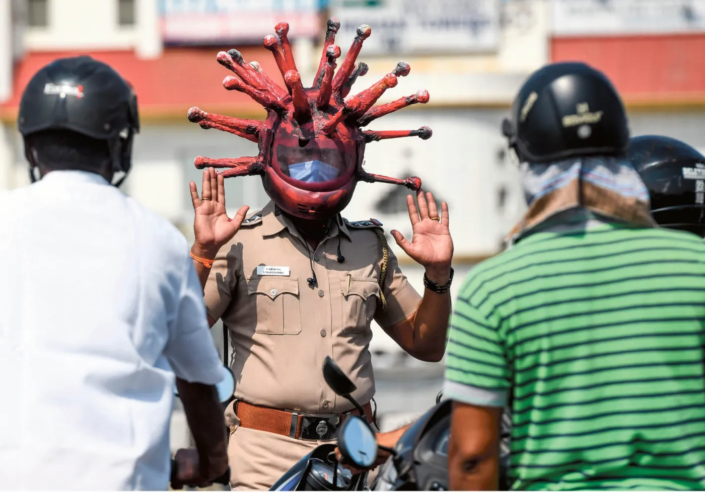 Hak, wytrych i nóż