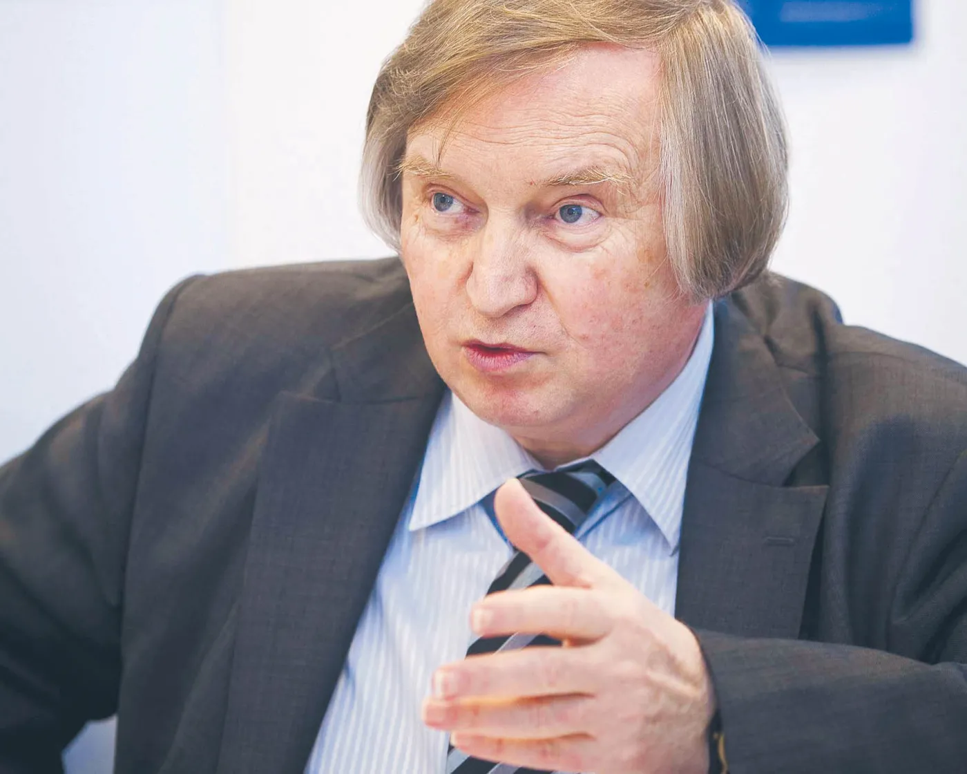 Marszałek nie może powiedzieć, że rak jest jednak rybą