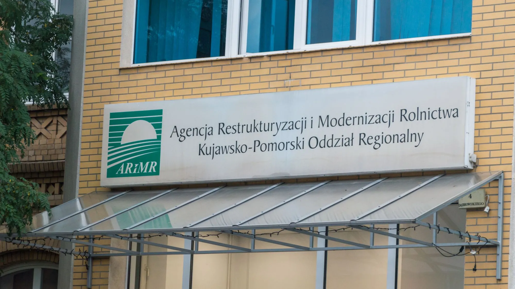 ARiMR ruszyła z kontrolami i wykryła rozbieżności. Rolnicy muszą pilnie sprawdzić swoje wnioski, aby nie stracić części dopłat bezpośrednich 2026