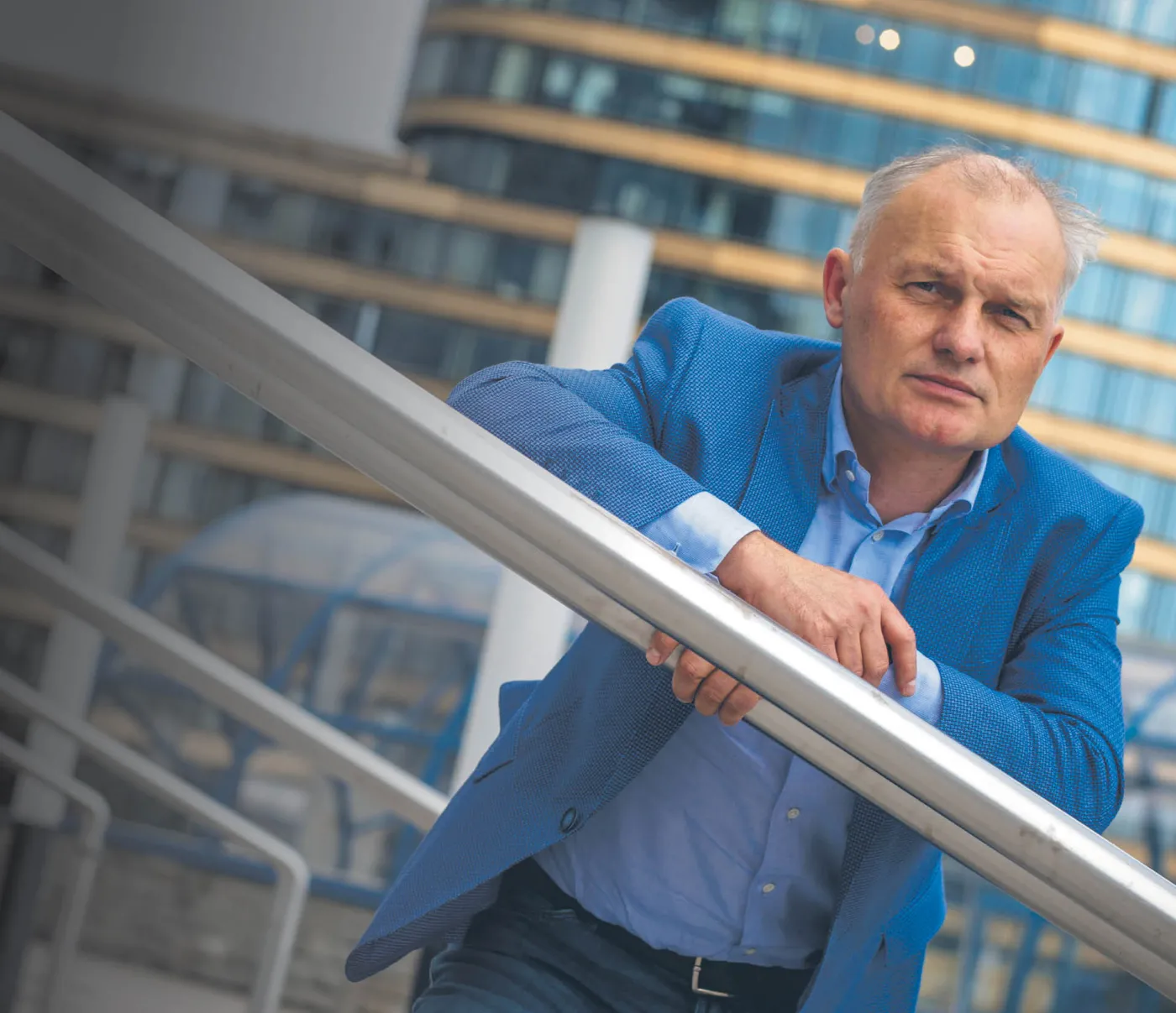 Z delegowaniem do Francji na razie się wstrzymamy