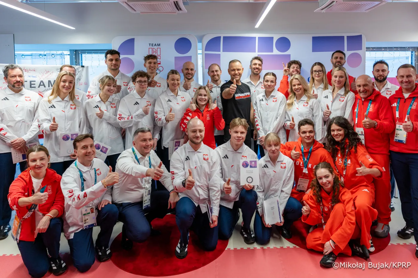 Prezydent złamał prawo olimpijskie. Promowanie gadżetów może zaszkodzić sportowcom