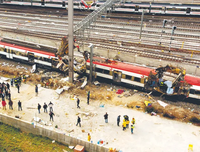 Obniżki podatków i transfery pieniędzy, czyli co obiecują nam politycy
