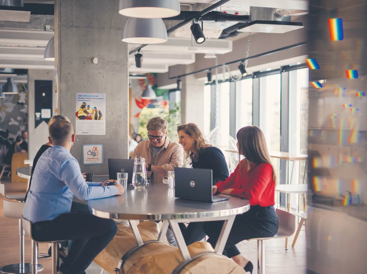Hybryda ma najwięcej zwolenników