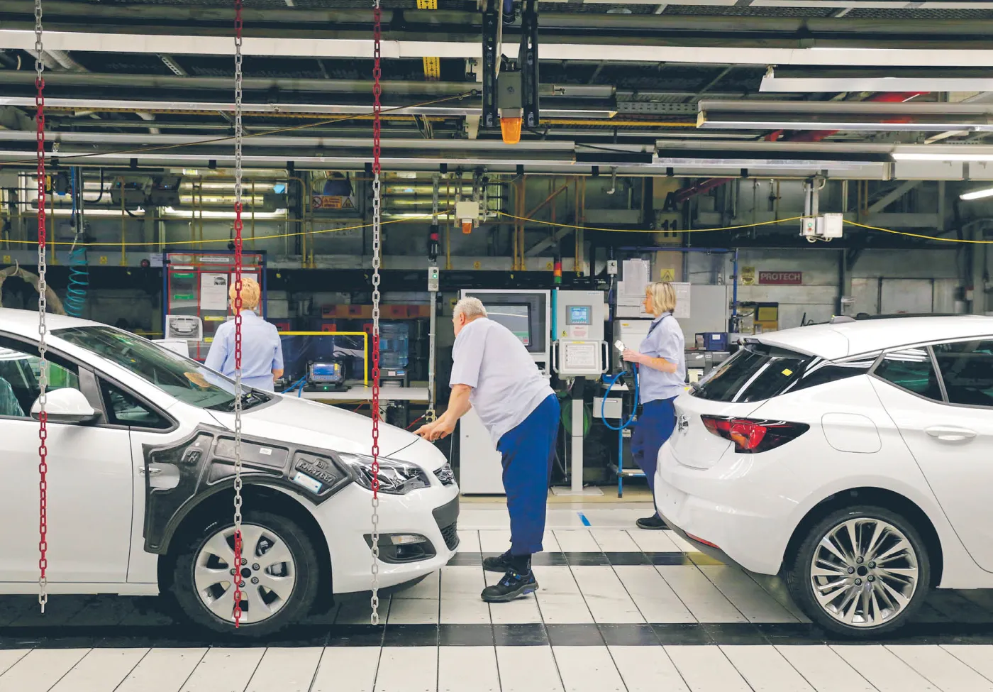 Pracownicy z Opla nie chcą odchodzić