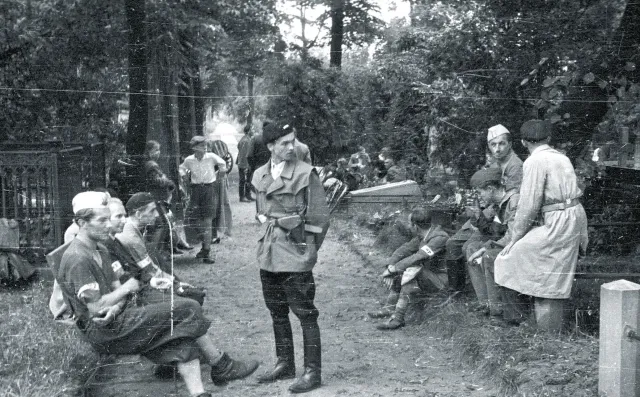 Powstanie Warszawskie: Przed Godziną W