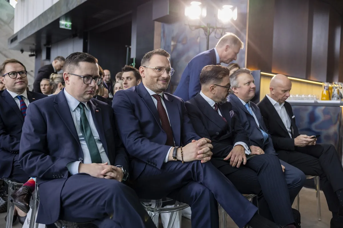 Biometan filarem transformacji energetycznej. Ustawa, aukcje i 215 tys. km sieci PSG