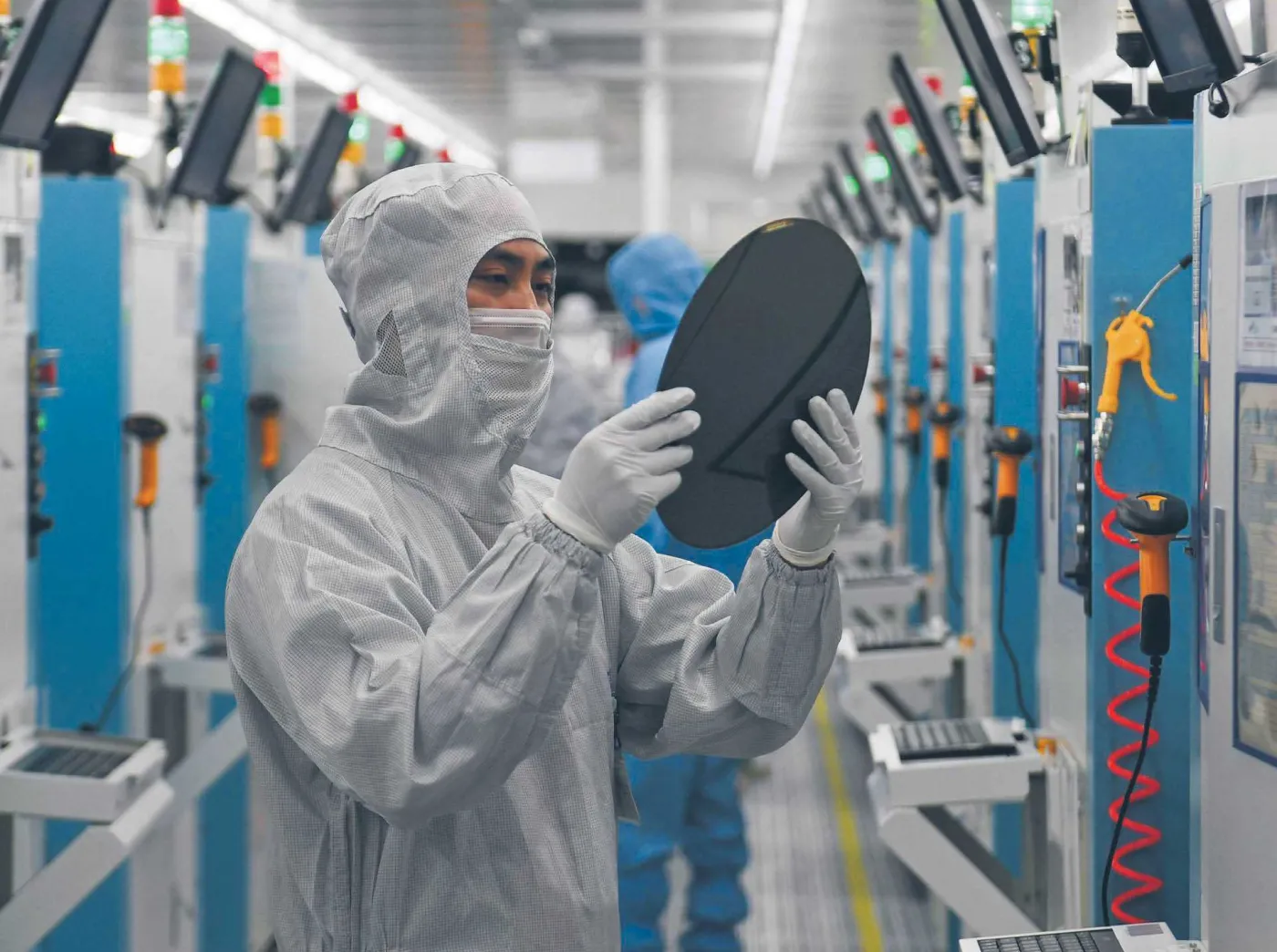 Europa, USA i Daleki Wschód walczą o nowe inwestycje producentów chipów