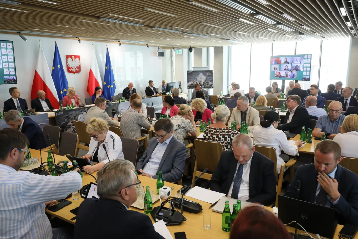 Sejmowe komisje debatują o Odrze. Zastępczyni GIOŚ: Na wyniki próbek mogły mieć wpływ niskie stany wód