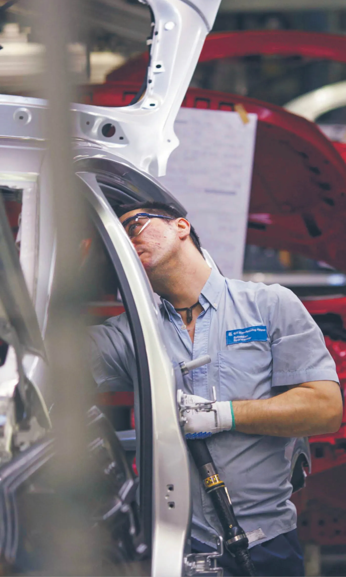 Opel walczy o pracę dla załogi