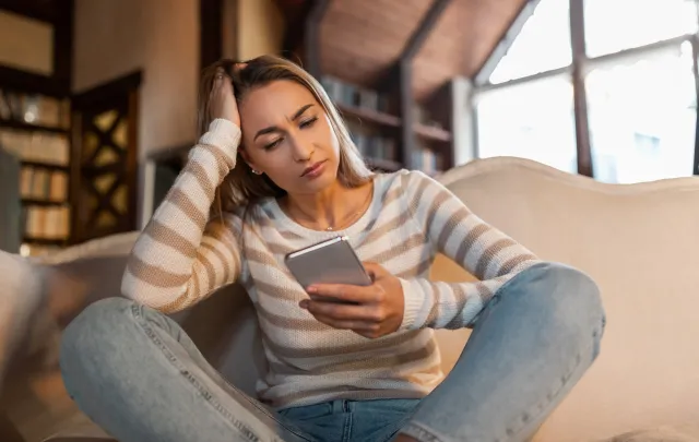 Cała sieć komórkowa zostanie wyłączona. Do końca roku telefony stracą liczne funkcje