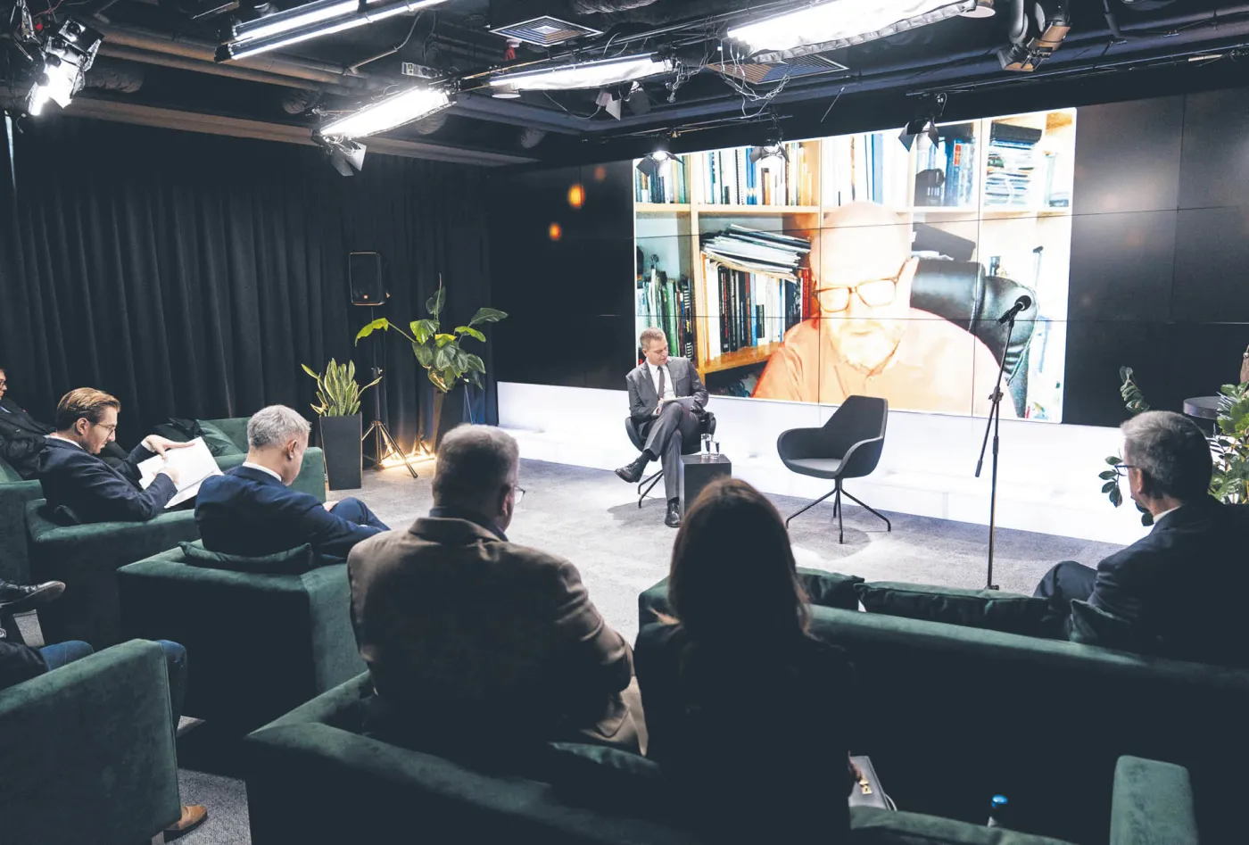 Wiceminister Maciej Duszczyk tłumaczył, co dla przedsiębiorców oznacza nowa strategia migracyjna