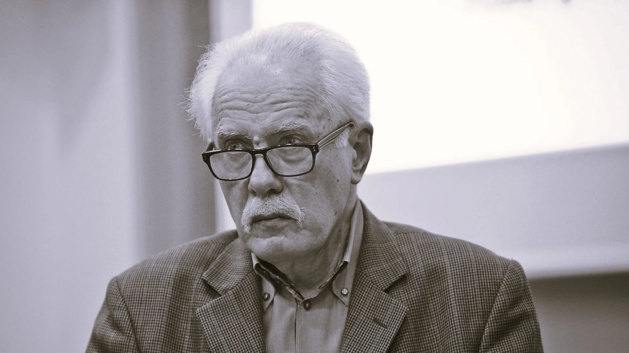 Smutne wieści z rynku mediów. Nie żyje Maciej Hoffman, legenda i filar polskiej prasy