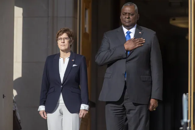 Minister obrony Niemiec: Nord Stream 2 to nie jest mój ulubiony projekt