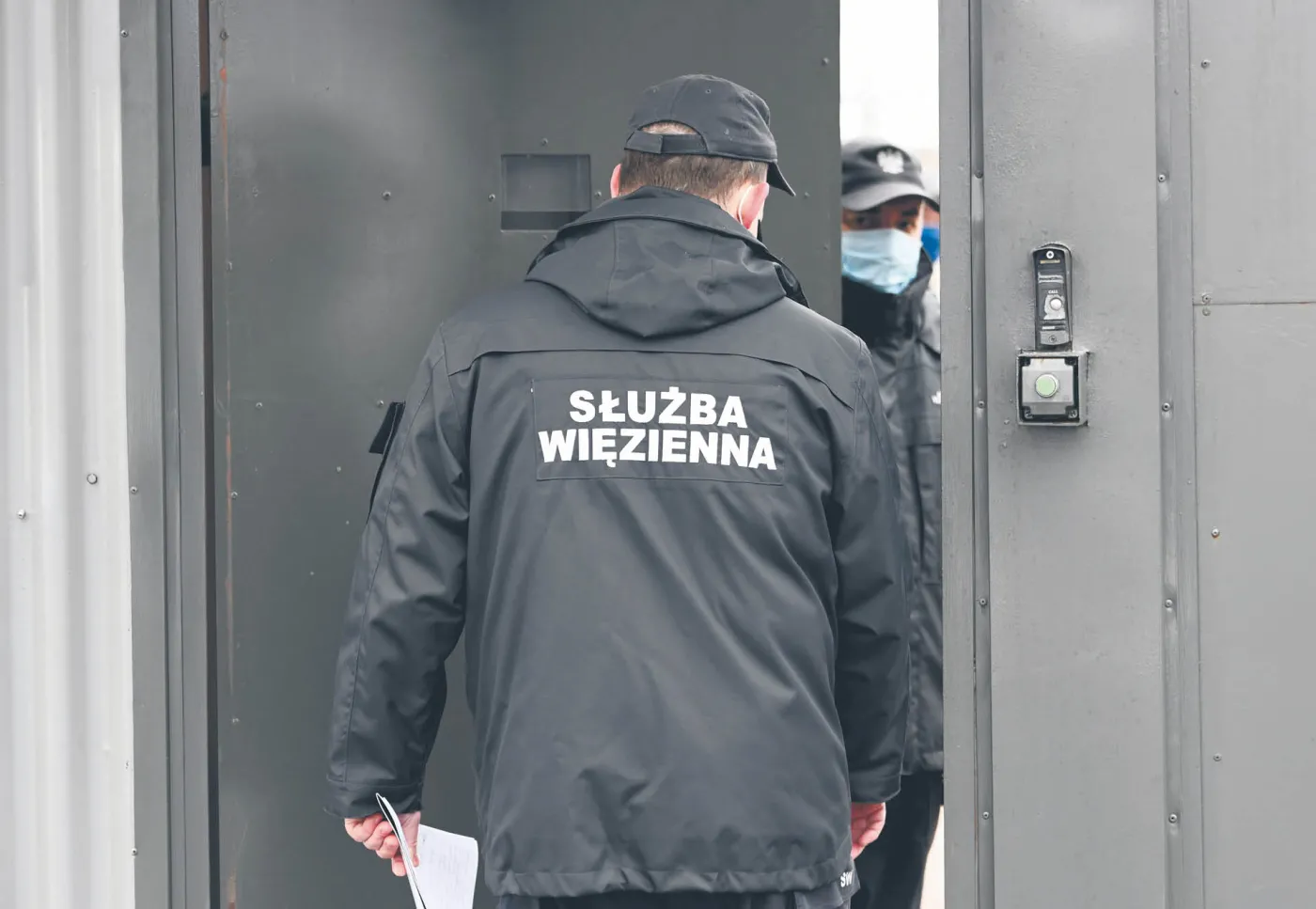 Koronawirus nie zagląda do cel