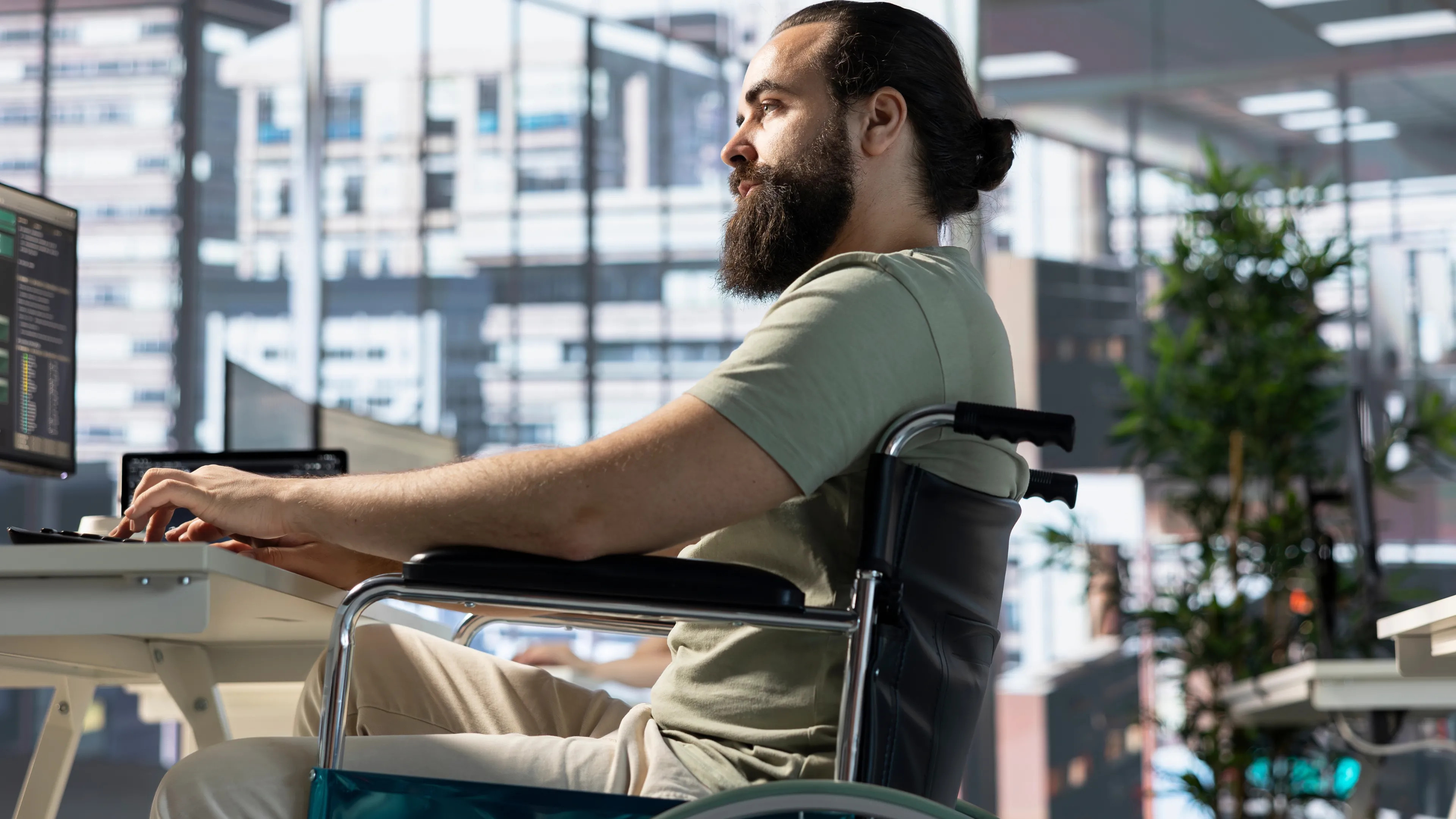 Konkurs „Stażysta Plus”: 20,5 mln zł na staże dla osób z niepełnosprawnościami w administracji