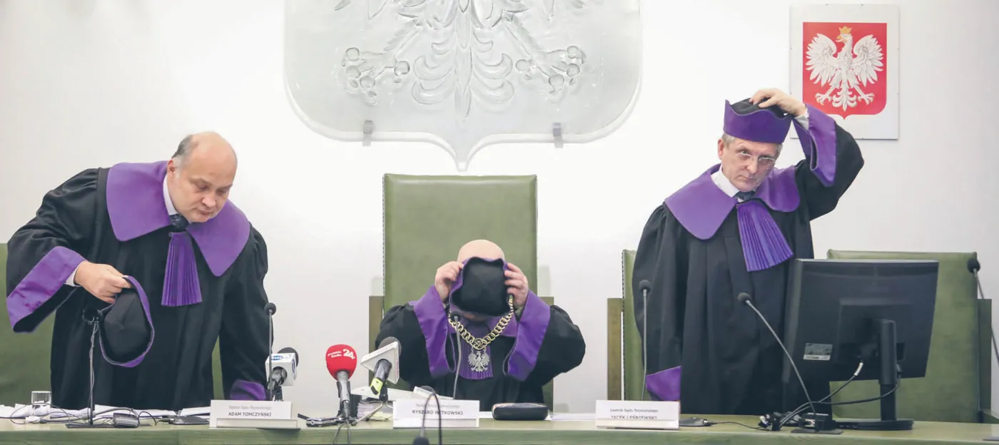 TSUE zamroził Izbę