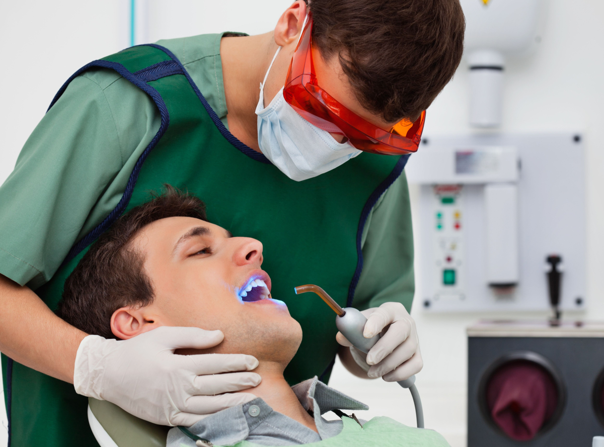 Ceny u dentystów rosną w zawrotnym tempie! Dwucyfrowe podwyżki coraz bliżej