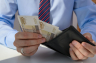 8518,16 zł wyniosło przeciętne wynagrodzenie w samorządzie; najmniej zarabia się w powiatach