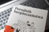 Kiedy poradnik bezpieczeństwa trafi do szkół podstawowych? MEN odpowiada